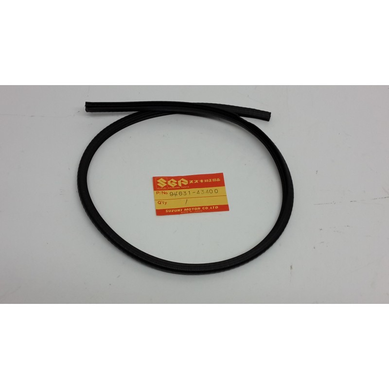 GUARNIZIONE PARABREZZA GS 550 1983-1986