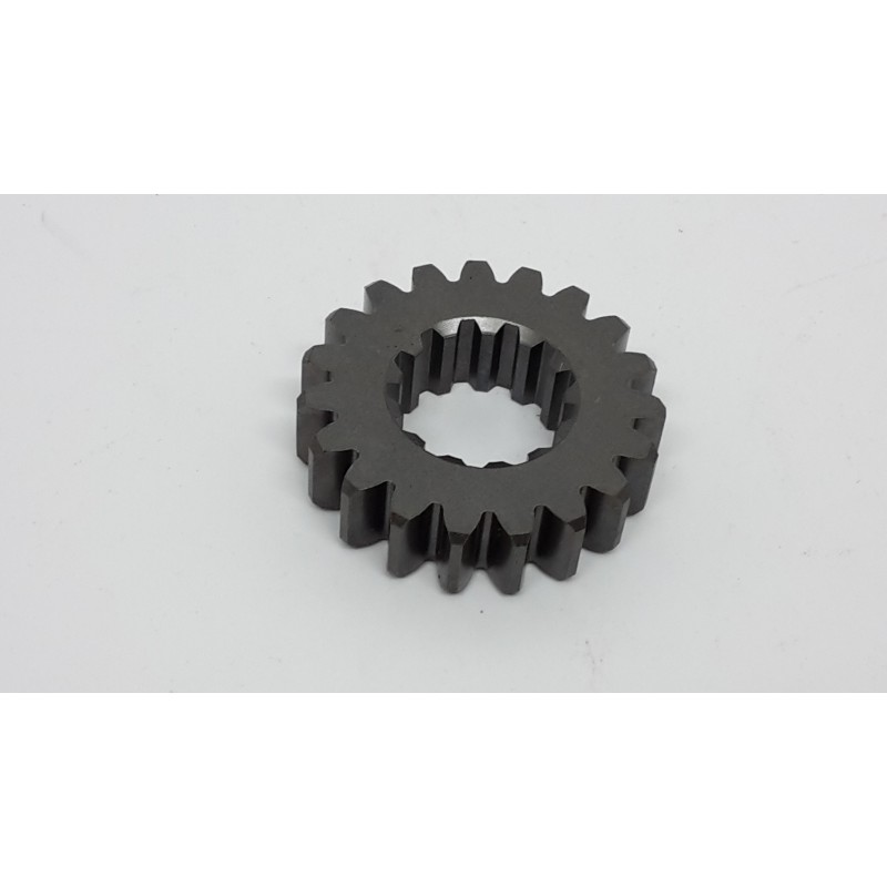 PIGNONE SECONDARIO YZF-R6 600/ YZF-R7 750 PIGNONE SECONDARIO YZF-R6 600/ YZF-R7 750
