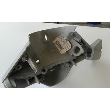 PARTE INFERIORE MANUBRIO VESPA PK 50 - 125